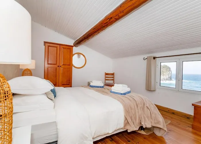 Guestready - Beachfront Casa Da Porto Formoso