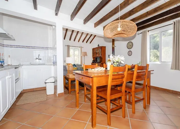 Guestready - Beachfront Casa Da Porto Formoso