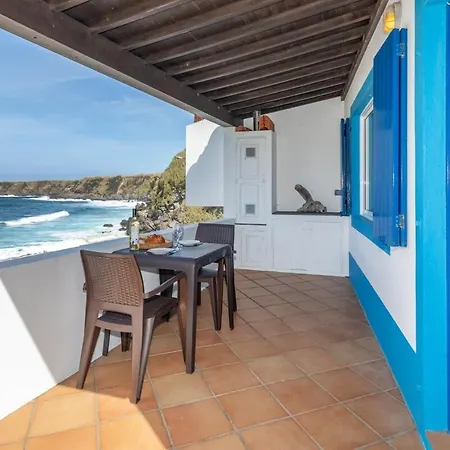 Guestready - Beachfront Casa Da Holiday home *